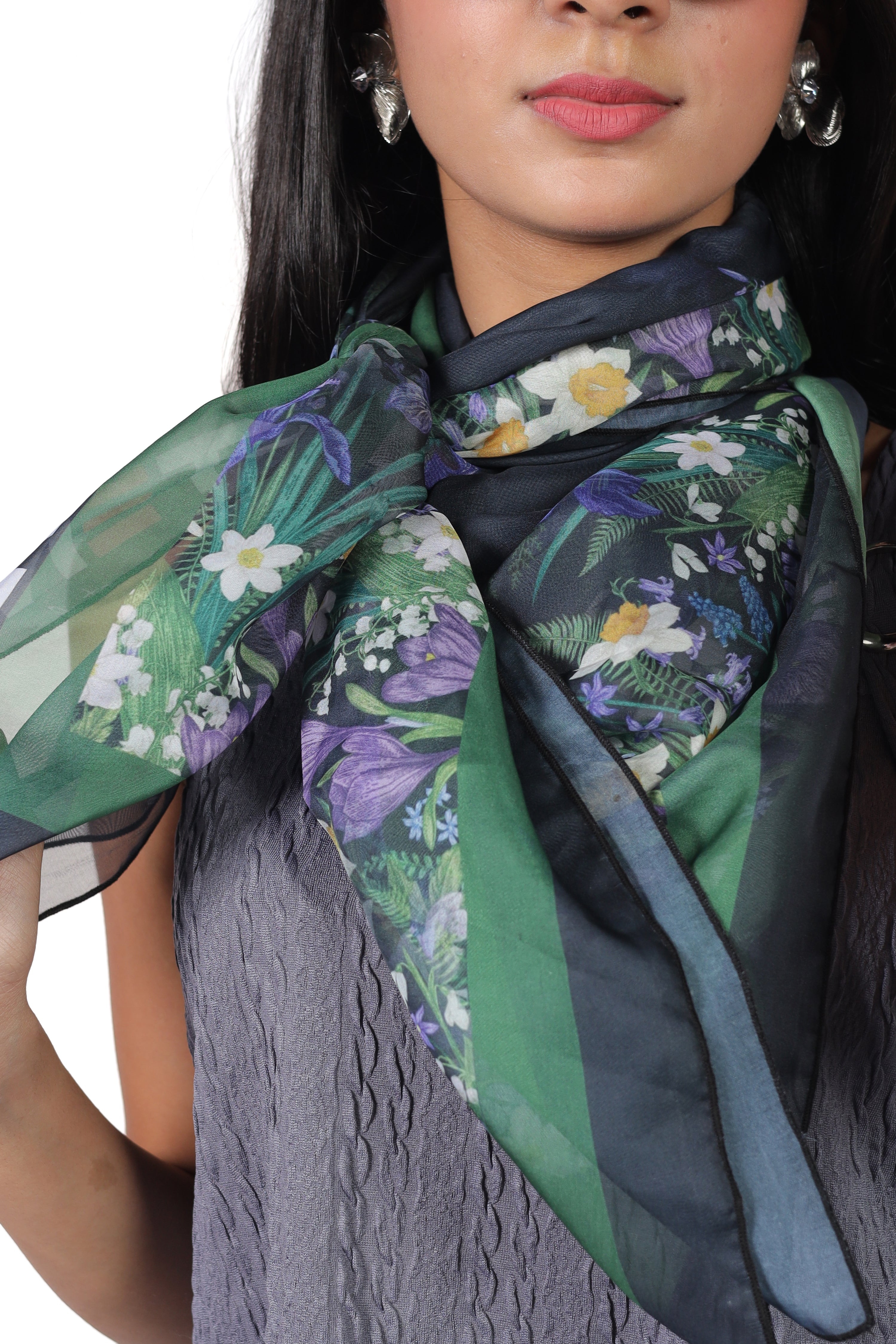 FLORAL FRAME SCARF