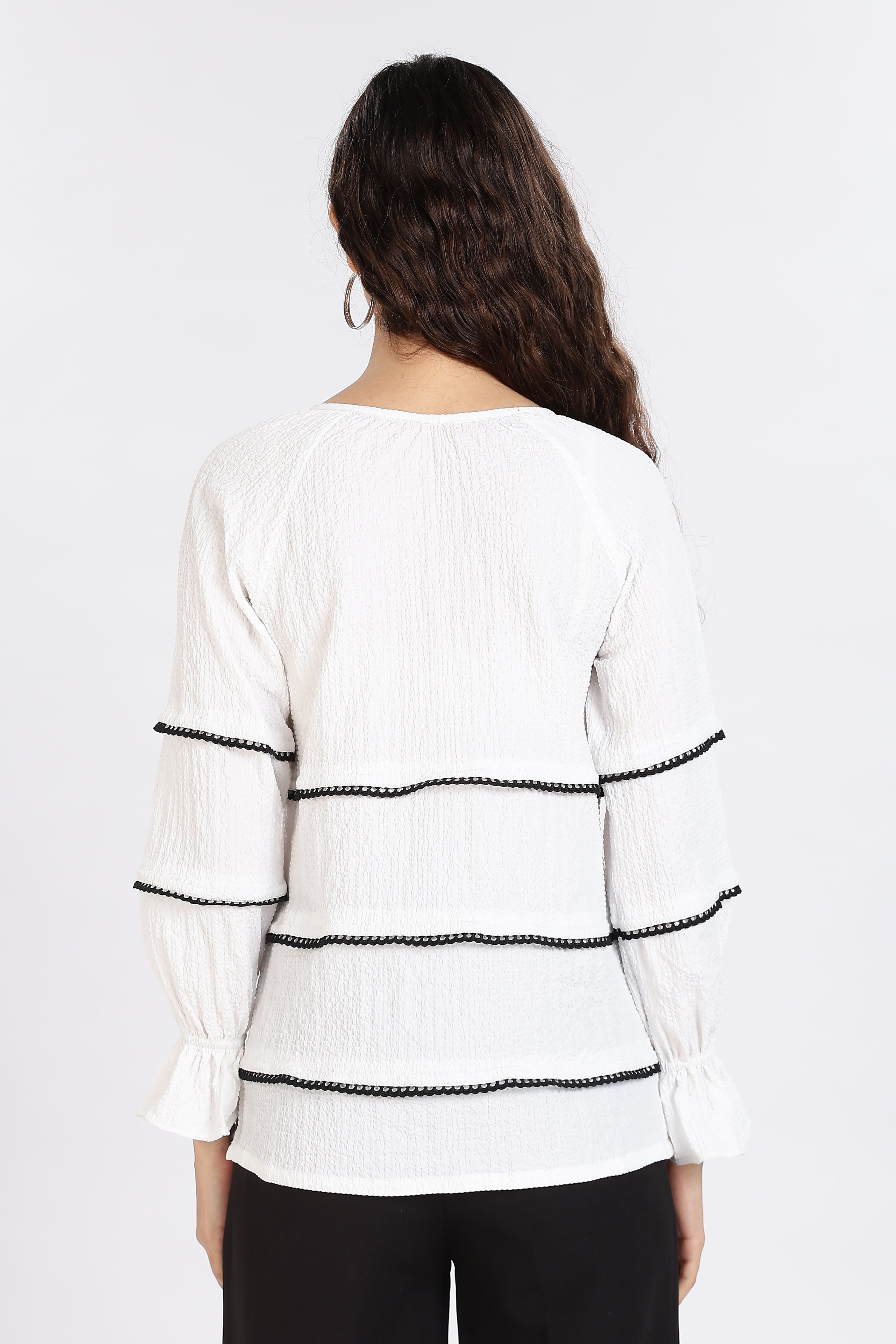 CASUAL TOP-WHITE